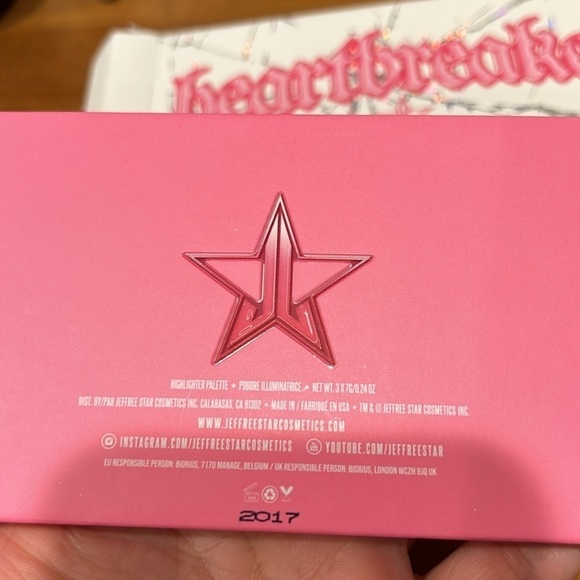 JEFFREE STAR Heart Breaker Skin Frost Highlighter Palette Valentine’s Day - Picture 5 of 6